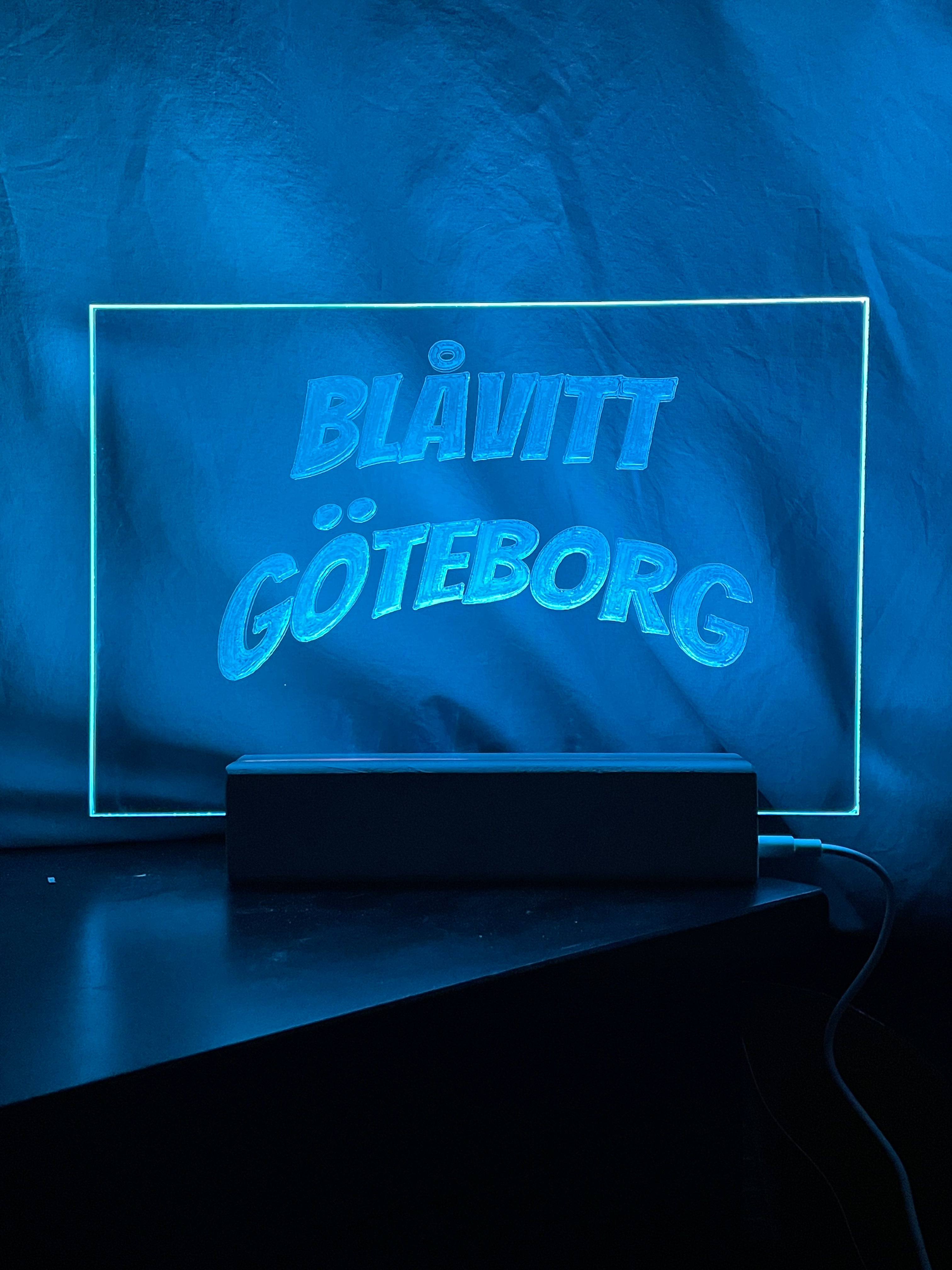 Lampa med utbytbart motiv
